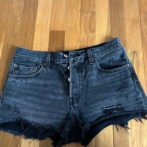 VINTAGE LEVI 501 SHORT
